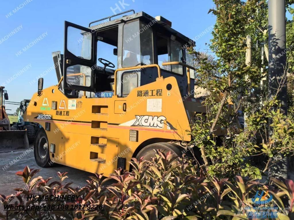 XCMG XP302 Κύλινδροι με επίσωτρα με αέρα