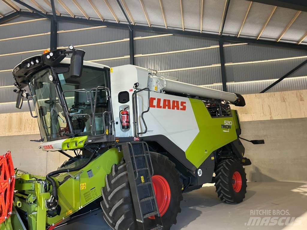 CLAAS Trion 520 Θεριζοαλωνιστικές μηχανές