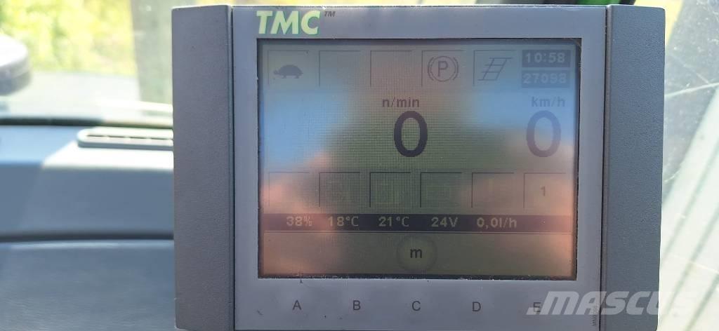 John Deere 1110 D Μεταφορείς ξυλείας