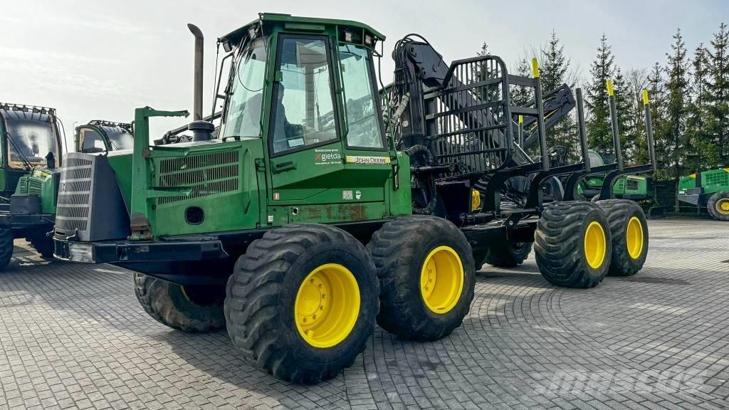 John Deere 1110 D Μεταφορείς ξυλείας