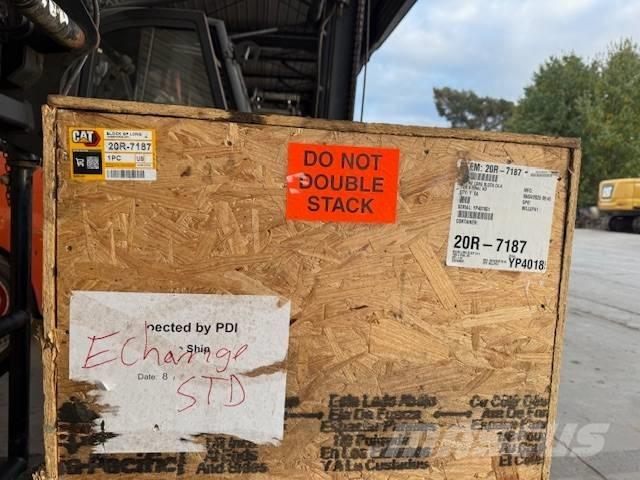 CAT 320 Εκσκαφείς με ερπύστριες