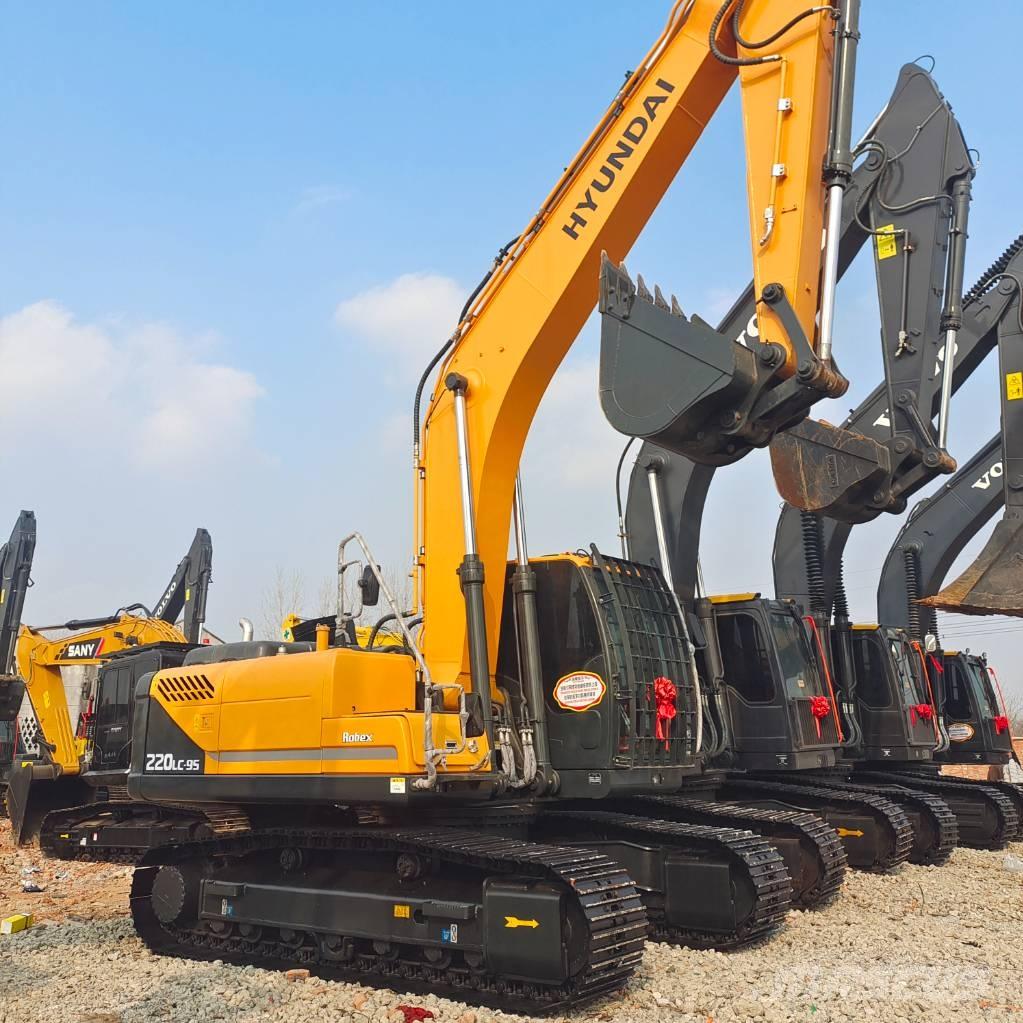 Hyundai R220LC-9S Εκσκαφείς με ερπύστριες