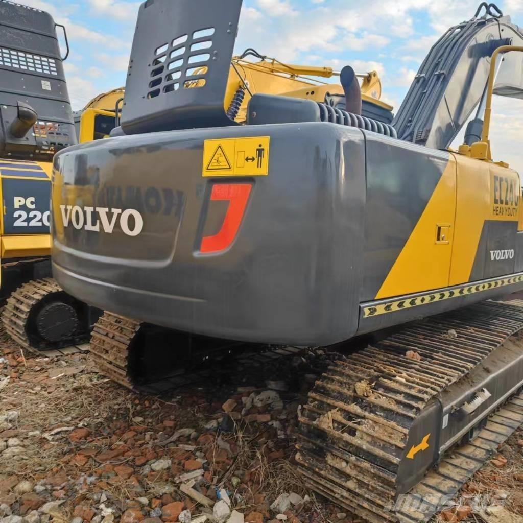 Volvo EC 240 Εκσκαφείς με ερπύστριες