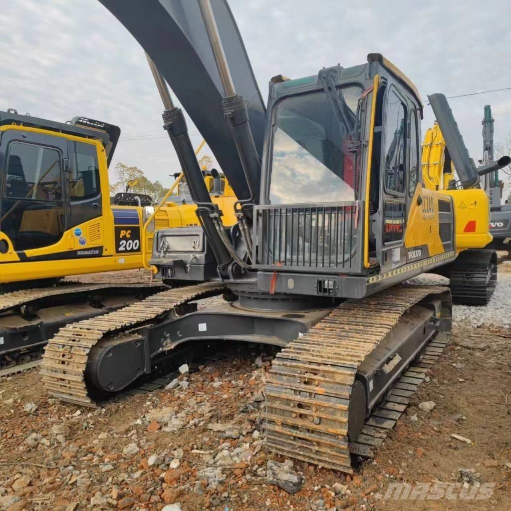 Volvo EC 240 Εκσκαφείς με ερπύστριες