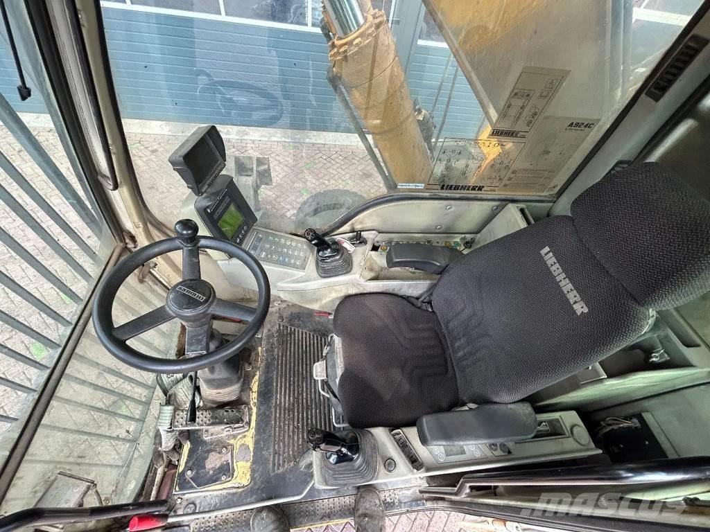 Liebherr A924C Βιομηχανικά μηχανήματα διαχείρισης αποβλήτων