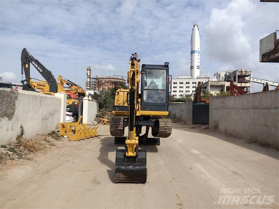 CAT 305.5E2 Εκσκαφείς με ερπύστριες