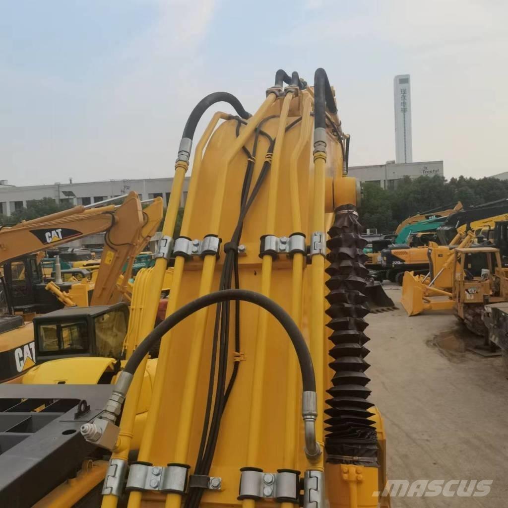 Komatsu PC 220-8 Εκσκαφείς με ερπύστριες
