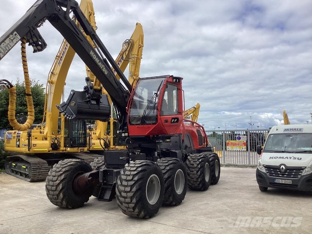 Komatsu 931 XC Θεριζοαλωνιστικές μηχανές