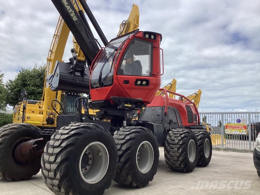 Komatsu 931 XC Θεριζοαλωνιστικές μηχανές