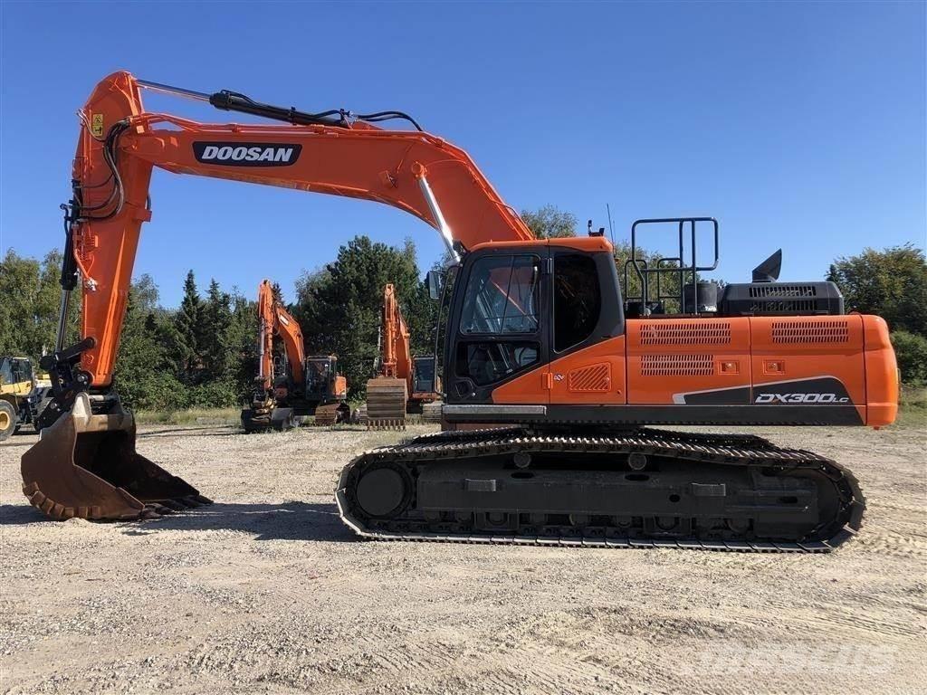 Doosan dx300 Εκσκαφείς με ερπύστριες