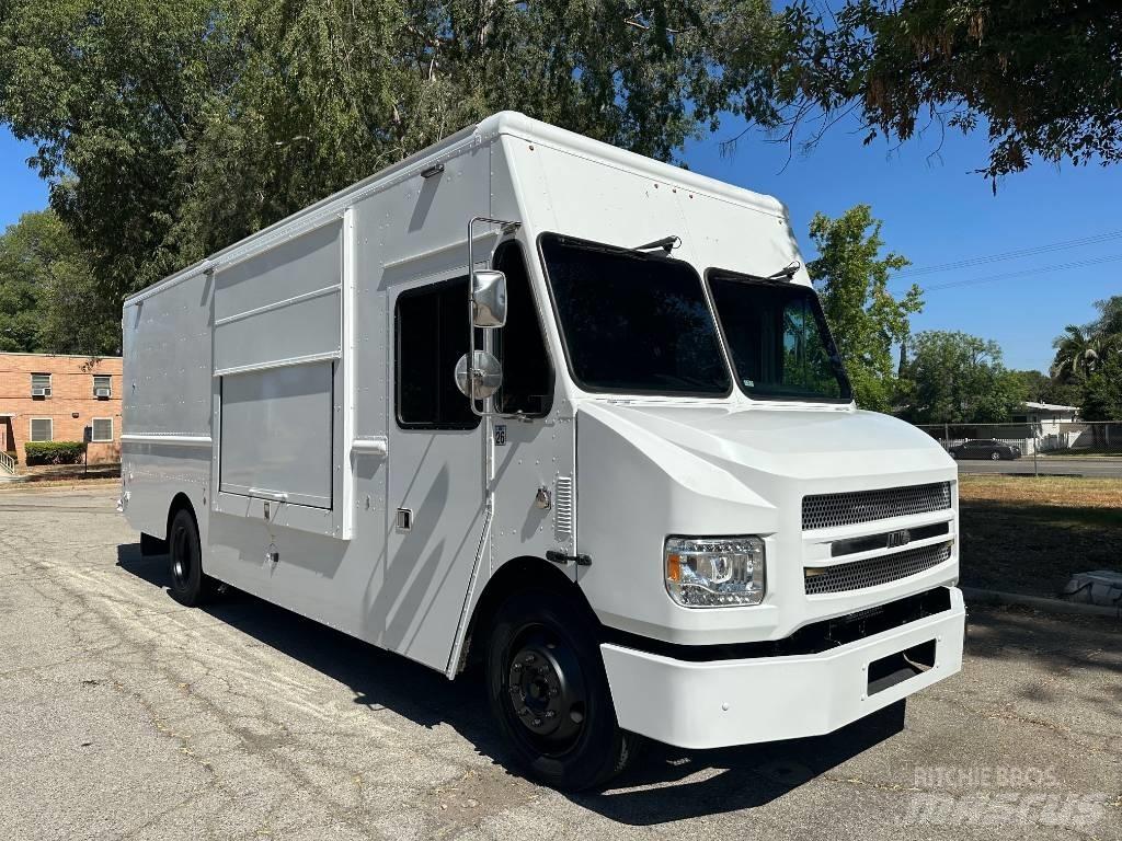 Freightliner M-LINE Φορτηγά Κόφα