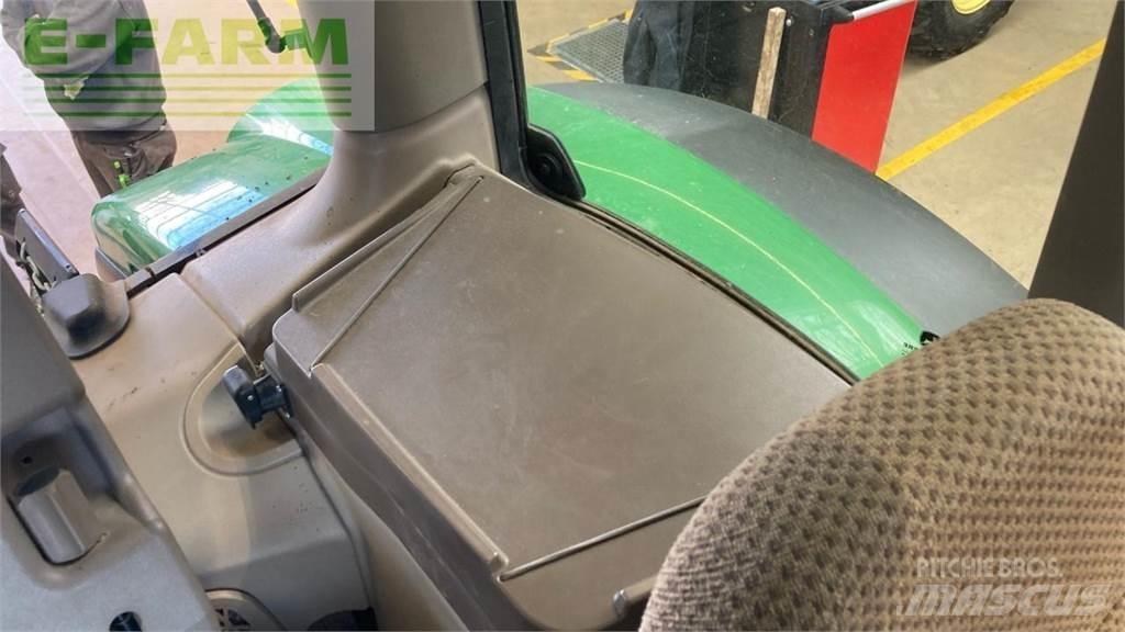 John Deere 6130R Τρακτέρ