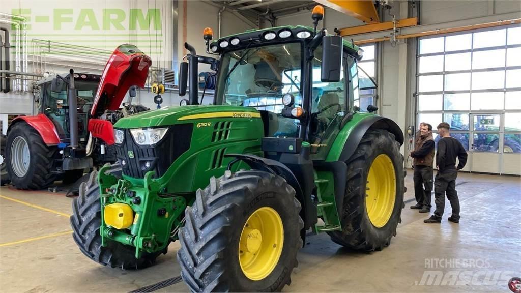 John Deere 6130R Τρακτέρ