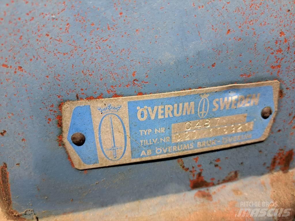 Överum C 487 Συμβατικά άροτρα