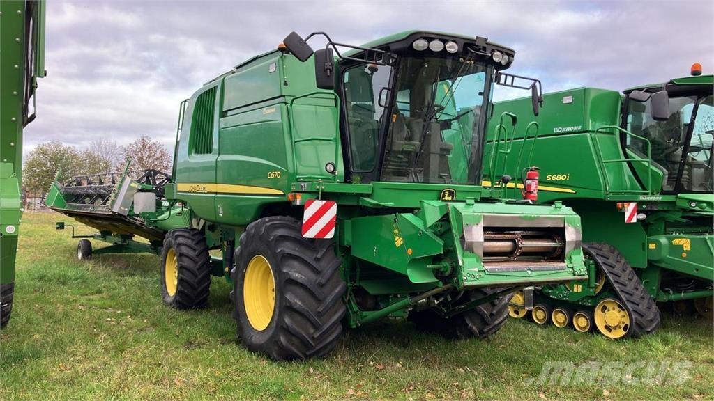 John Deere C 670 Θεριζοαλωνιστικές μηχανές