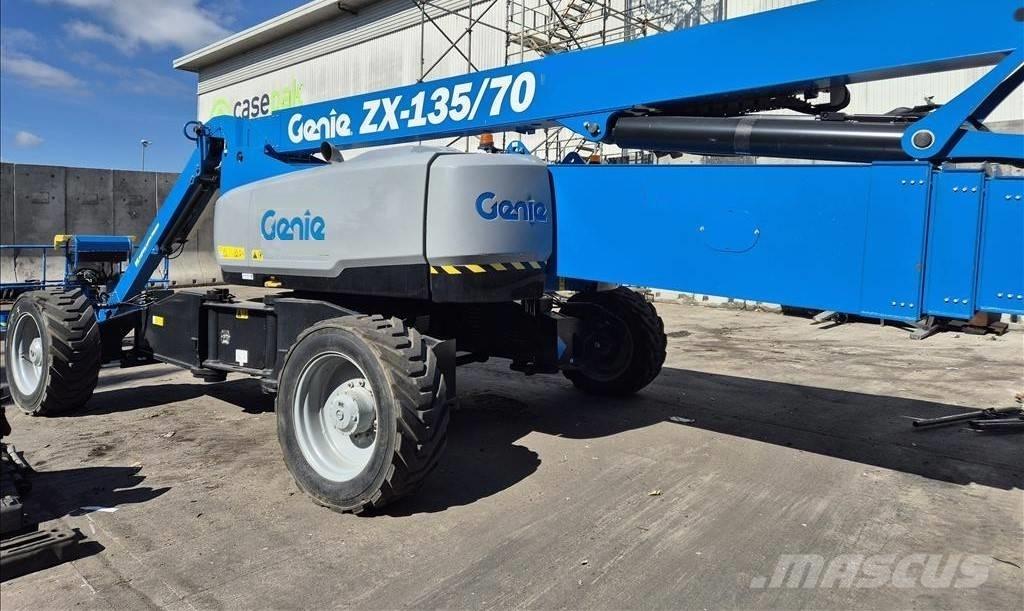 Genie ZX 135/70 Ανυψωτήρες με αρθρωτό βραχίονα