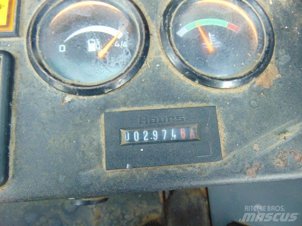 Terex HR 12 Εκσκαφάκι (διαβολάκι) < 7t