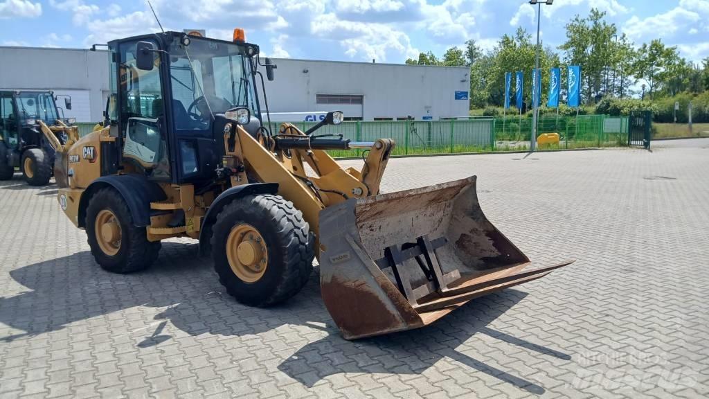 CAT 907 M Φορτωτές με λάστιχα (Τροχοφόροι)