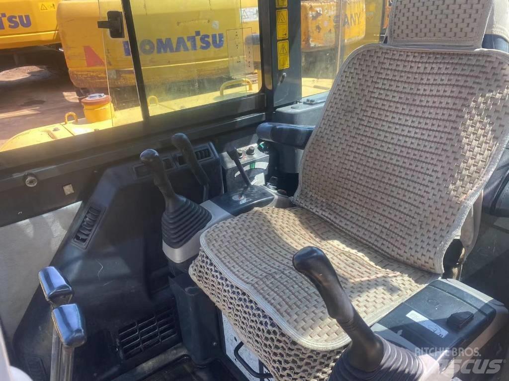 Komatsu PC56 Εκσκαφείς με ερπύστριες