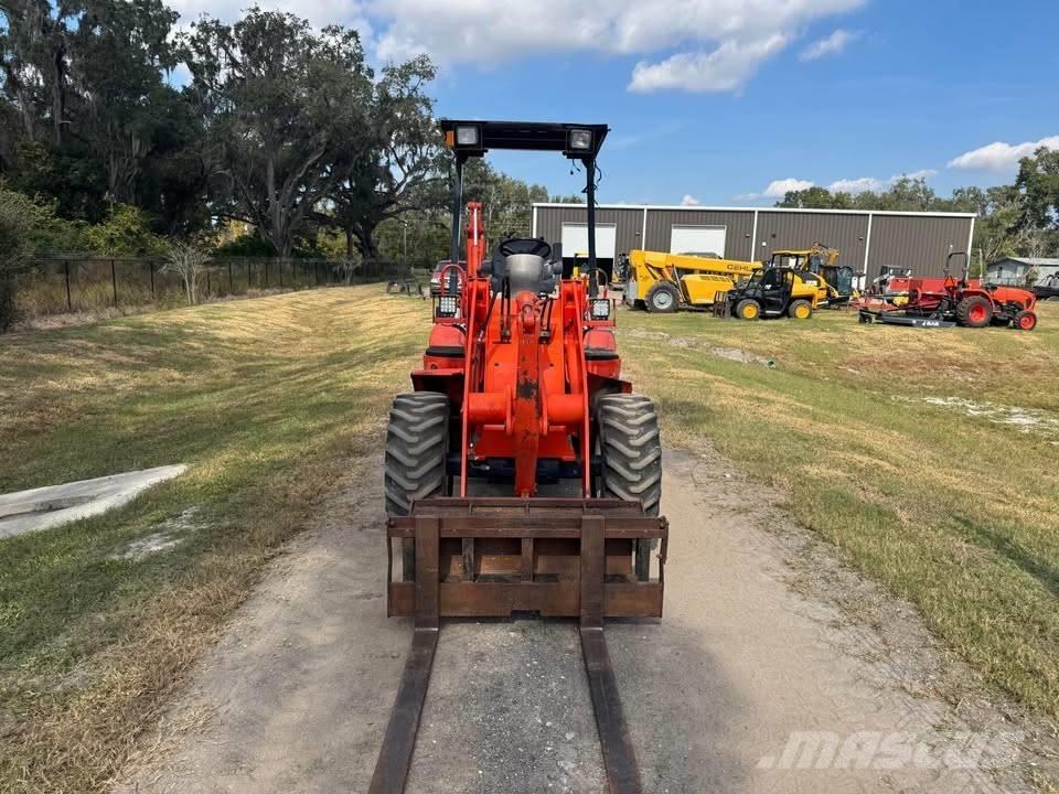 Kubota R 420 Φορτωτές με λάστιχα (Τροχοφόροι)