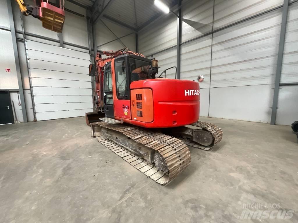 Hitachi ZX 135 US Εκσκαφείς με ερπύστριες