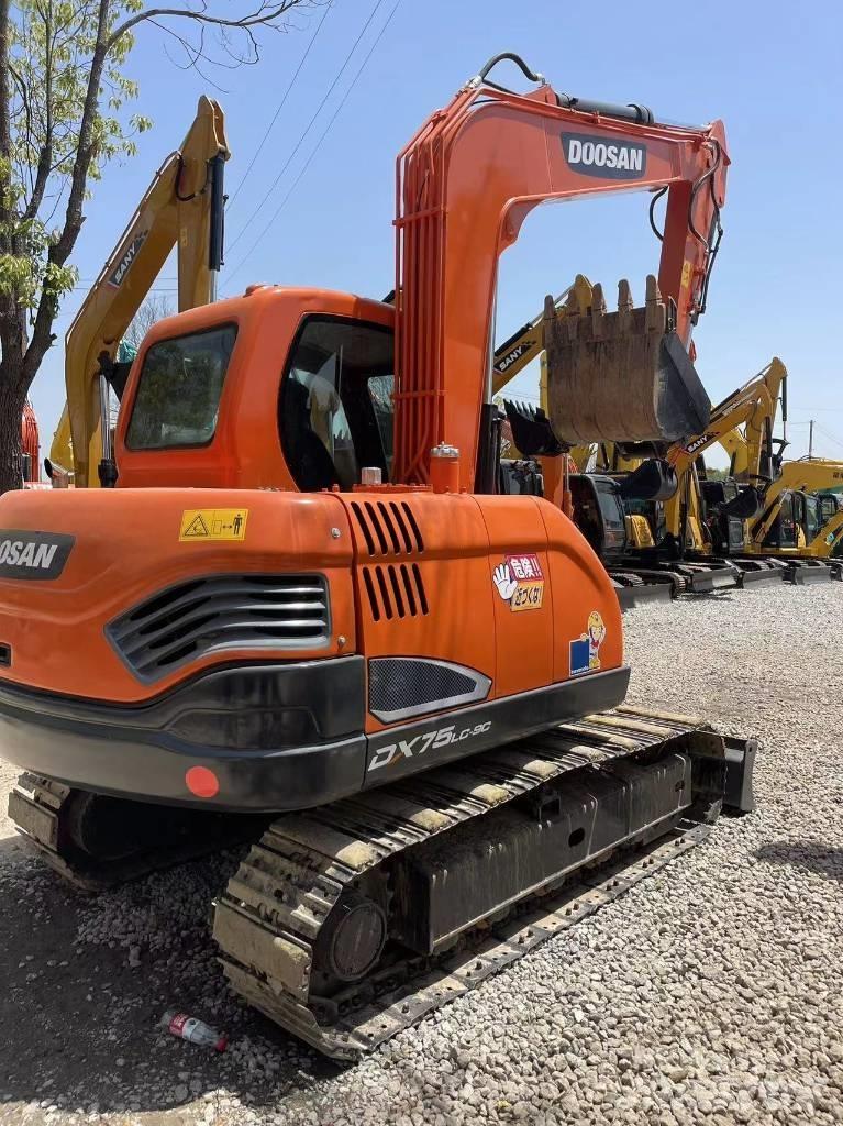 Doosan DX75 Εκσκαφάκι (διαβολάκι) < 7t