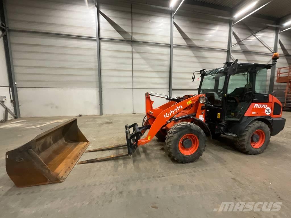 Kubota R 070 Φορτωτές με λάστιχα (Τροχοφόροι)