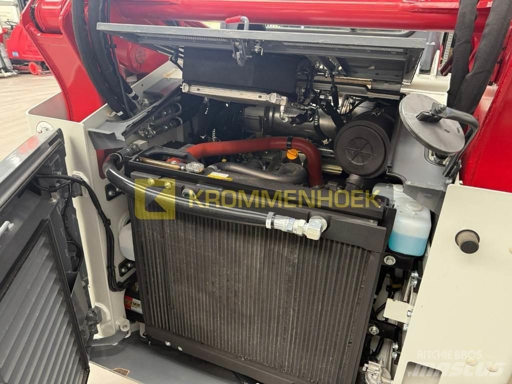 Takeuchi TL 12V-2 Φορτωτάκια