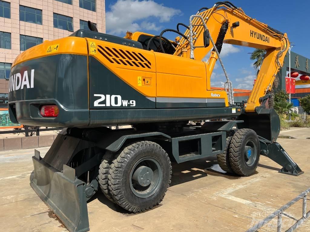 Hyundai R210W Εκσκαφείς με τροχούς - λάστιχα