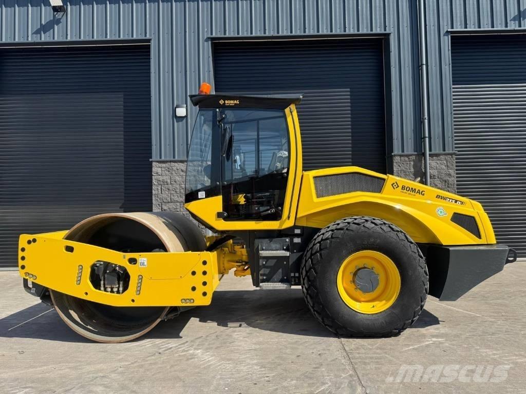 Bomag BW 213 D H-2 Οδοστρωτήρες μονού κυλίνδρου