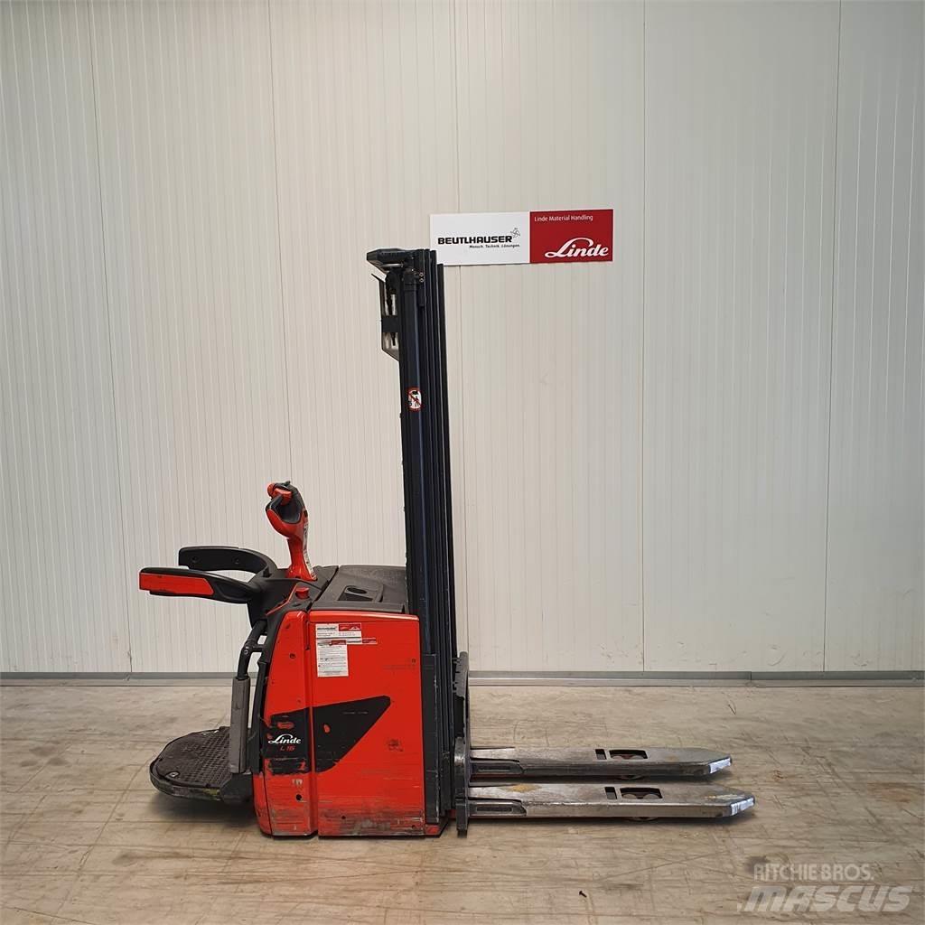 Linde L16AP Παλετοφόρα πεζού χειριστή με ιστό