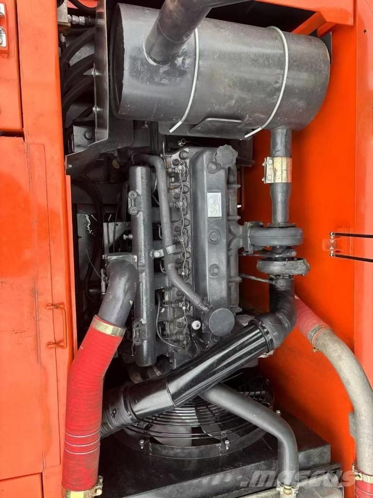 Doosan 225 LCA Εκσκαφείς με ερπύστριες