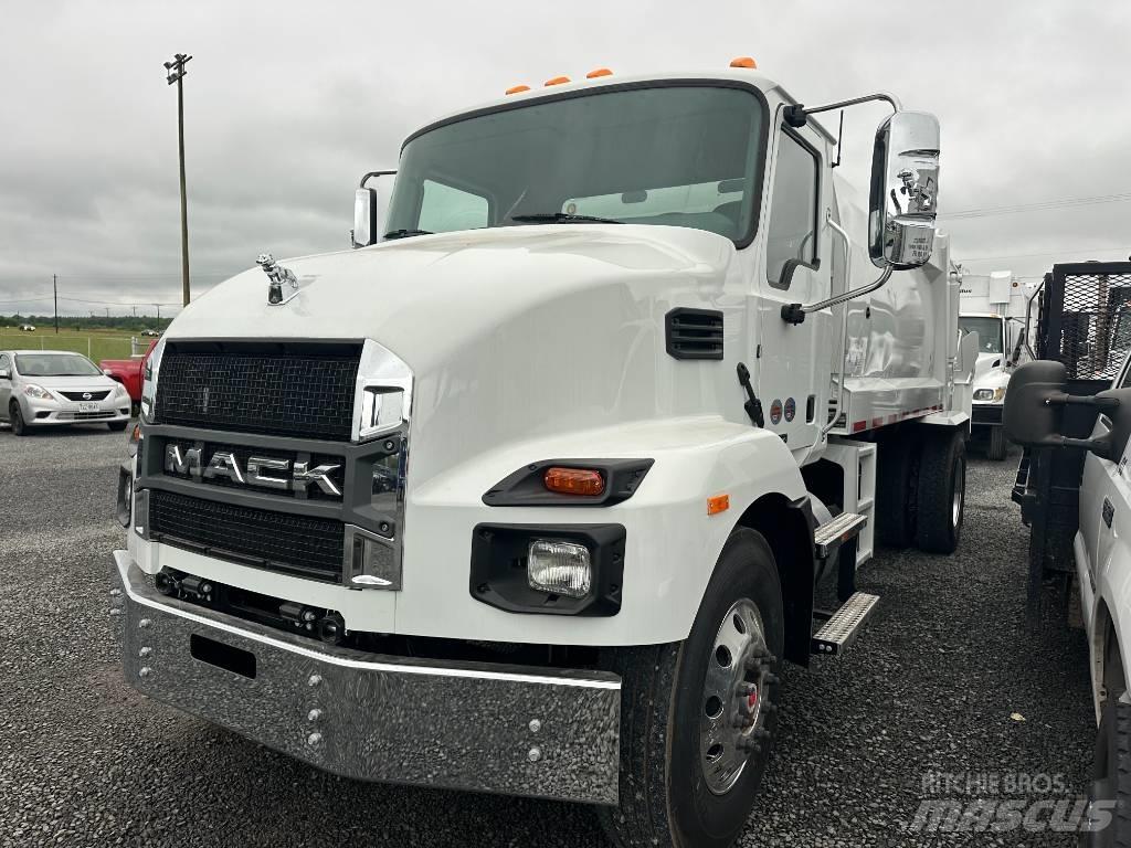 Mack MD7 Απορριμματοφόρα