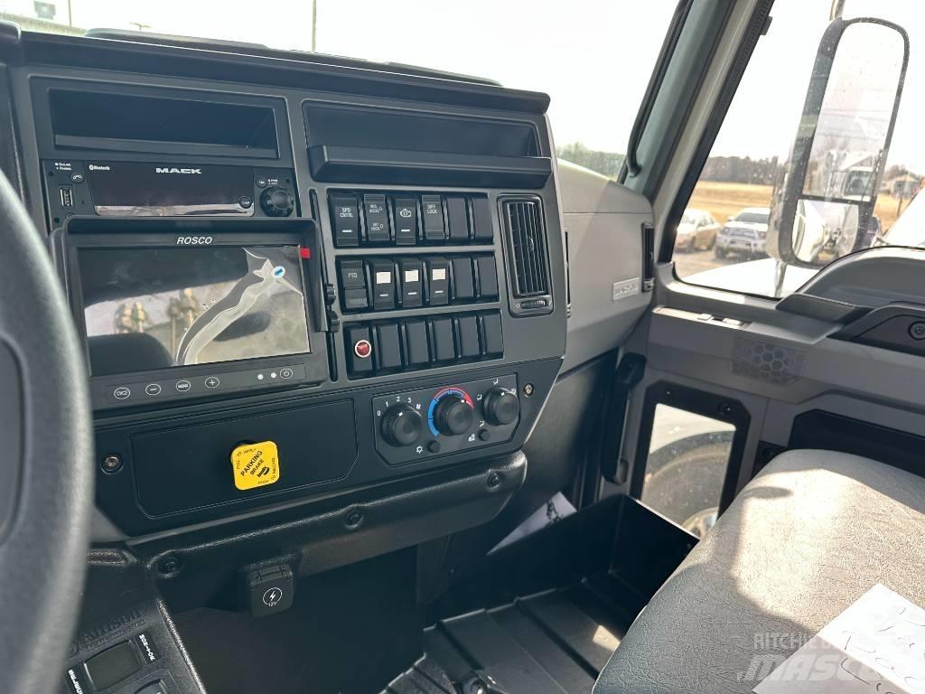 Mack MD7 Απορριμματοφόρα