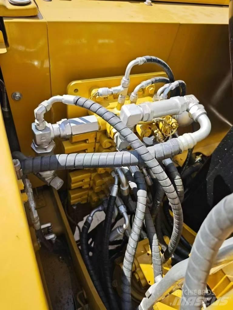 CAT 307E2 Εκσκαφείς με ερπύστριες