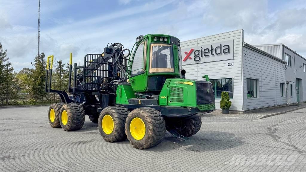 John Deere 1010 E Μεταφορείς ξυλείας