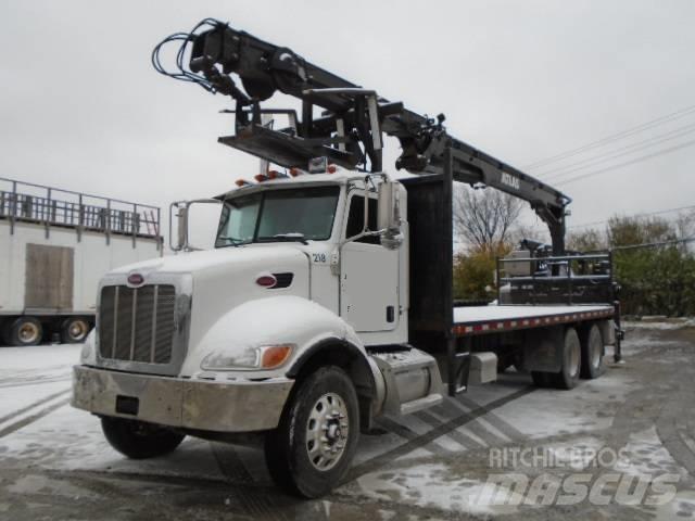 Peterbilt 340 Φορτηγά με Γερανό