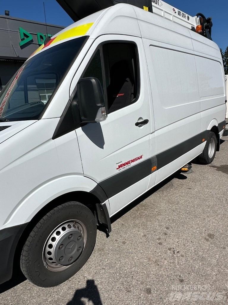 VERSALIFT VDT-170-F Εναέριες πλατφόρμες τοποθετημένες σε φορτηγό
