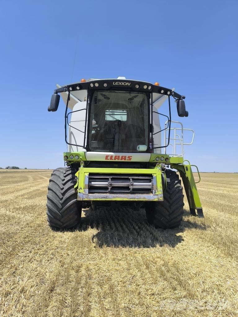 CLAAS Lexion 770 Θεριζοαλωνιστικές μηχανές
