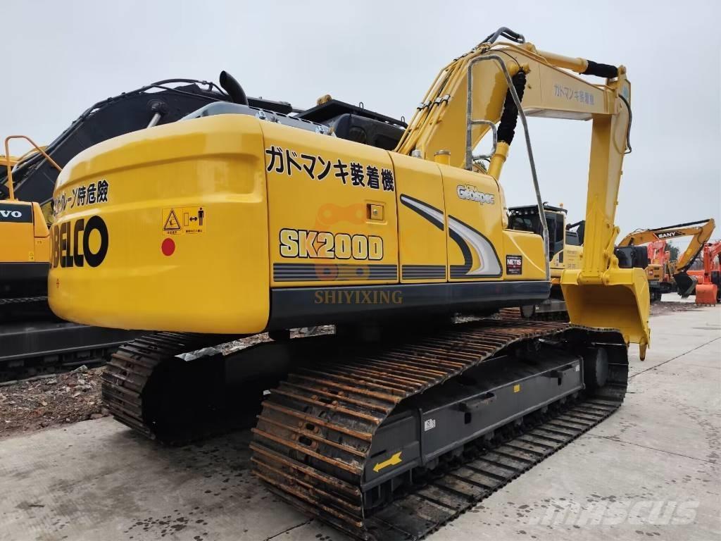 Kobelco SK 200 Εκσκαφείς με ερπύστριες