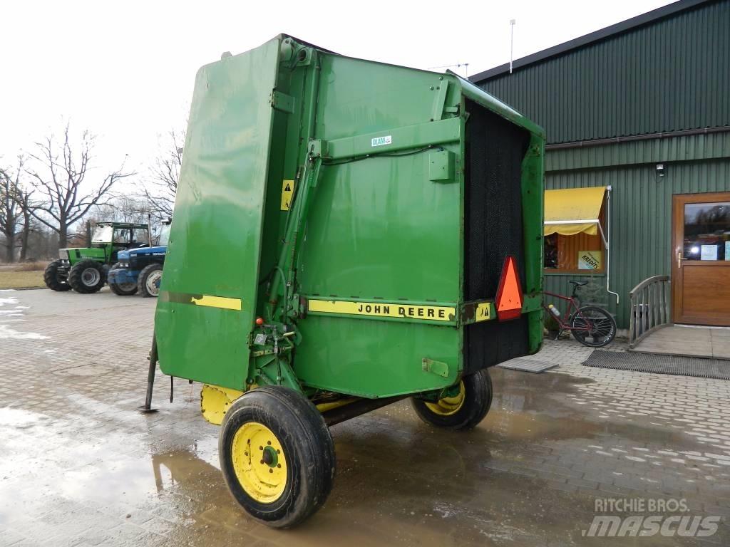 John Deere 550 Πρέσες κυλινδρικών δεμάτων
