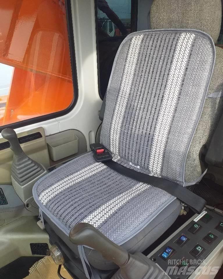 Daewoo 520 LCV Εκσκαφείς με ερπύστριες