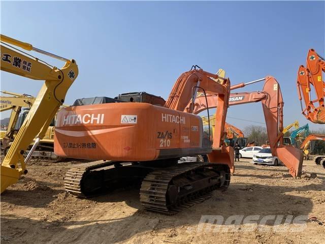 Hitachi ZX210 Εκσκαφείς με ερπύστριες