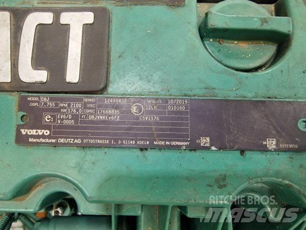 Volvo D8J Κινητήρες