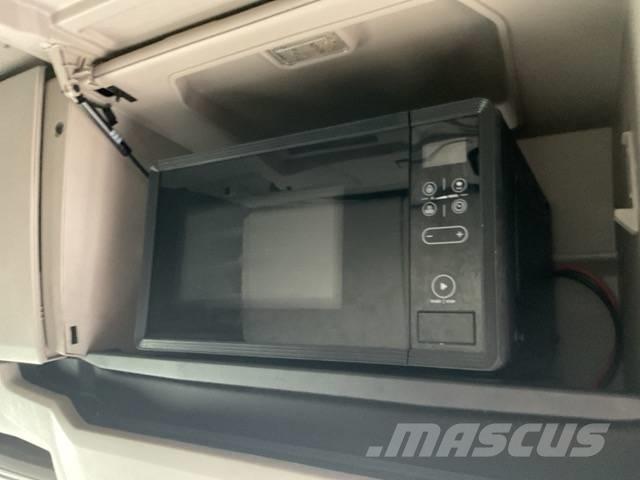 Scania R 500 Τράκτορες