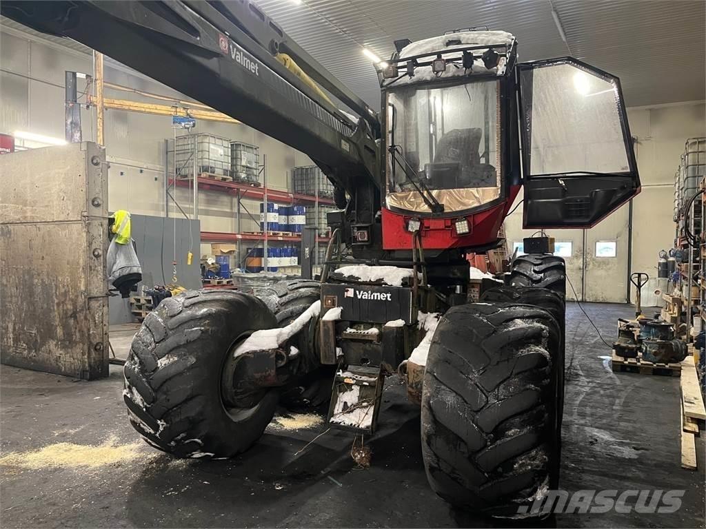Valmet 911.3 Θεριζοαλωνιστικές μηχανές