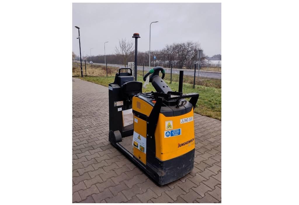 Jungheinrich EZS 130 Φορτηγά ρυμούλκησης