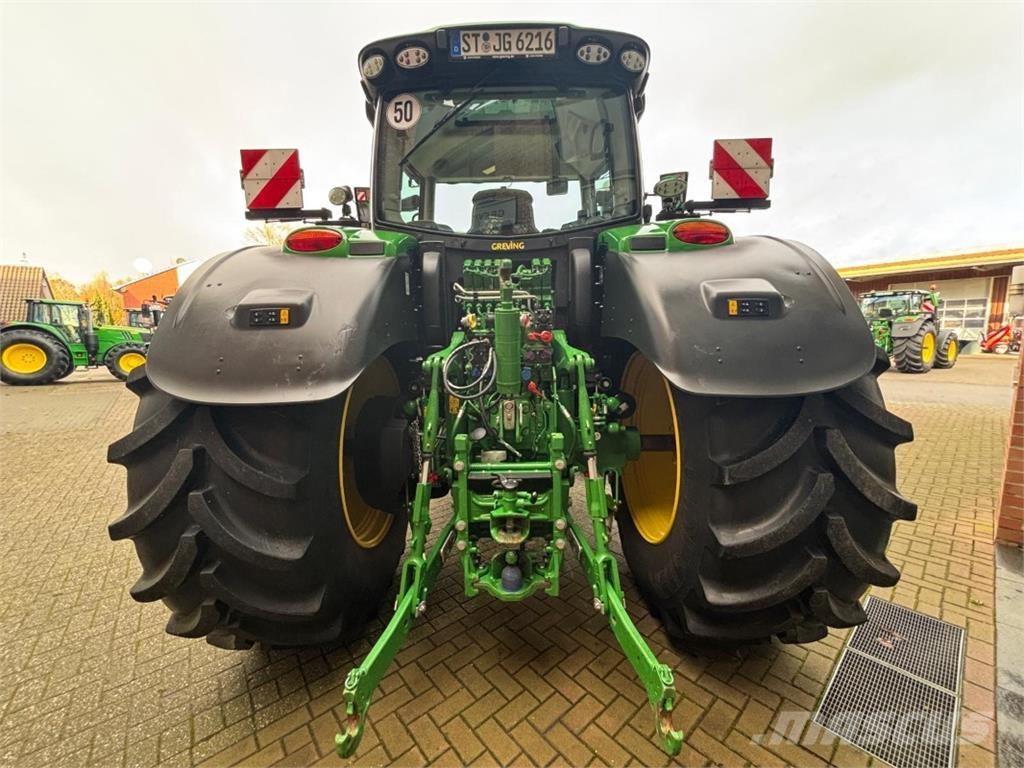 John Deere 6R215 Τρακτέρ