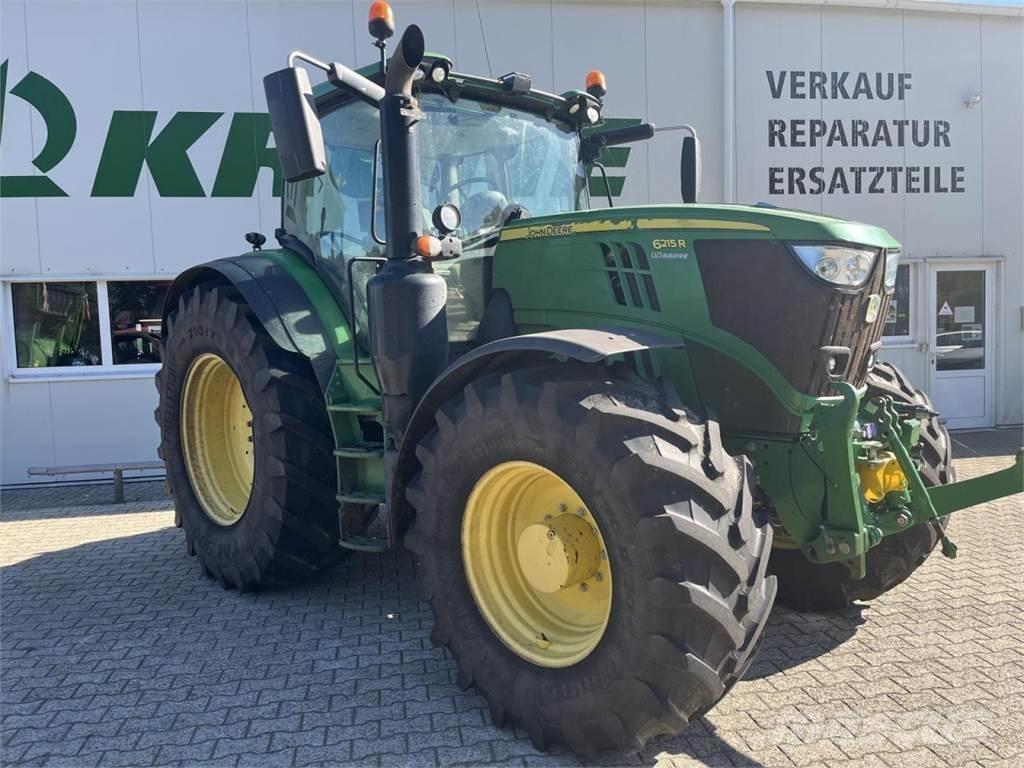 John Deere 6215R Τρακτέρ