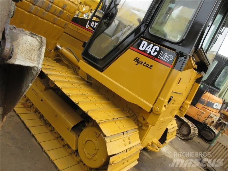 CAT D 4 C Μπουλντόζες με ερπύστριες